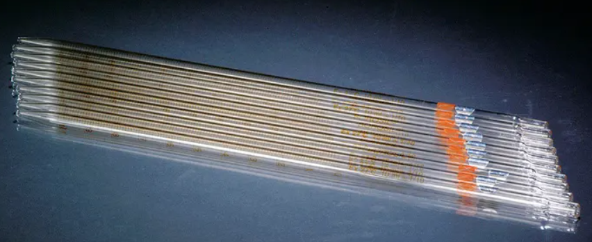 Pipette Pump & Pipettes - Variety of Sizes
